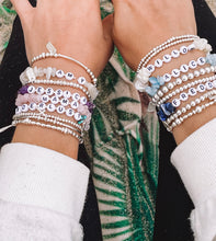 Load image into Gallery viewer, Mother of Pearl Crystal Bracelet